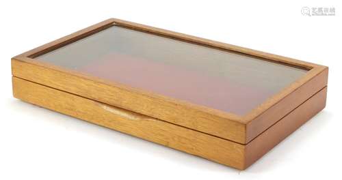 Mahogany glazed jewellery display case, 8cm H x 45cm W x 28cm D : For Condition Reports Please Visit