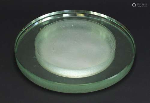 French Art Deco mirrored glass tray attributed to Jean Luce, 30cm in diameter : For Condition