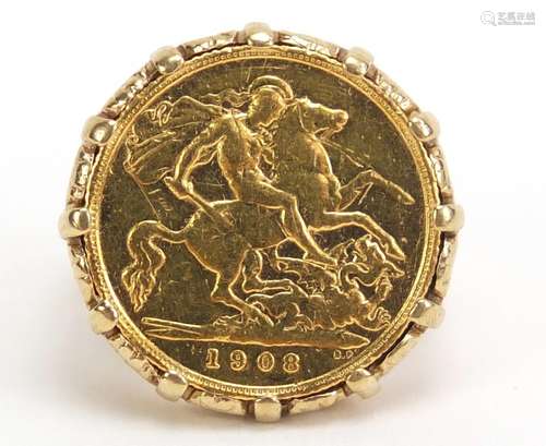 Edward VII 1908 gold half sovereign, set in a 9ct gold ring mount, size O, 10.8g : For Condition