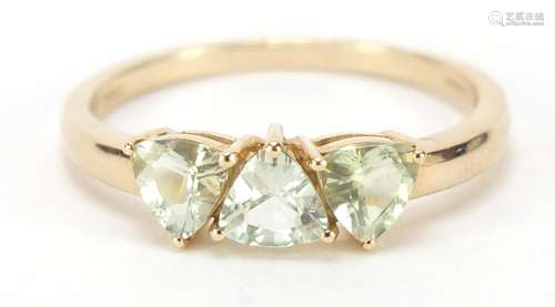 9ct gold green stone ring, size S, 2.5g : For Condition Reports Please Visit Our Website, Updated