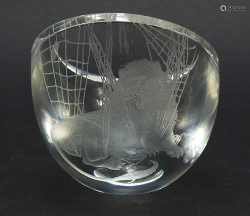 Norman Orr Studio glass vase finely engraved with a lion and a mouse, engraved Orr/70 to the base,