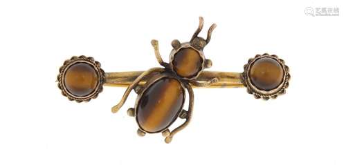 12ct gold and tiger's eye insect brooch, 4cm in length, 4.2g : For Condition Reports Please Visit