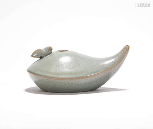 water drop shape ceramic from Qing清代青瓷水滴