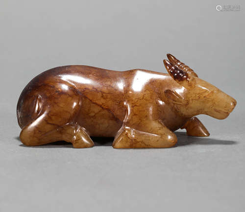 Hetian Jade sitting ox from Han汉代和田玉卧牛