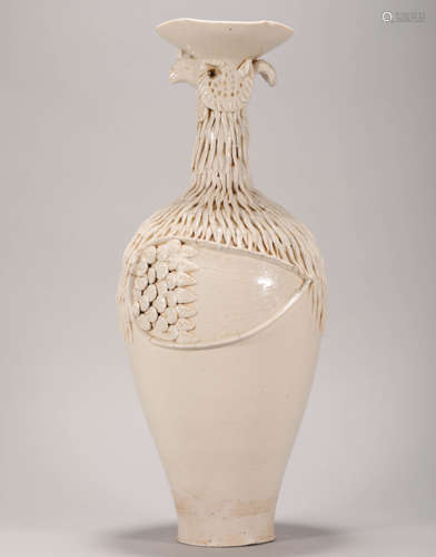 Kiln Porcelain
Cockscomb pot from Liao辽代定窑瓷
鸡冠壶