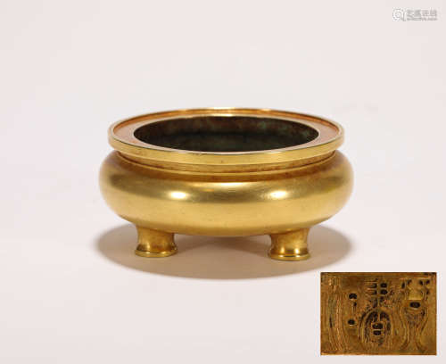 tripod stove from ming明代三足炉