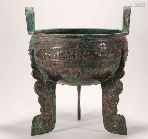 Han Dynasty Tripod Bronze Tripod汉代三足青铜大鼎
