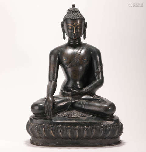 copper 
Manjushri Buddha Statue from Qing清代铜质释迦摩尼佛像
