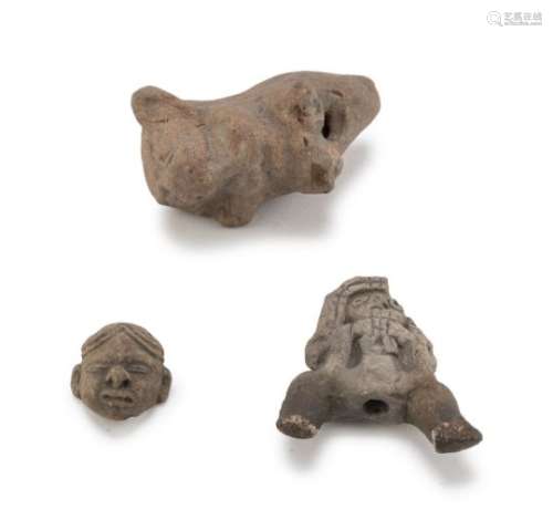 THREE ECUADORIAN TERRACOTTA STATUES. 6TH CENTURY B.C. - 16TH CENTURY.