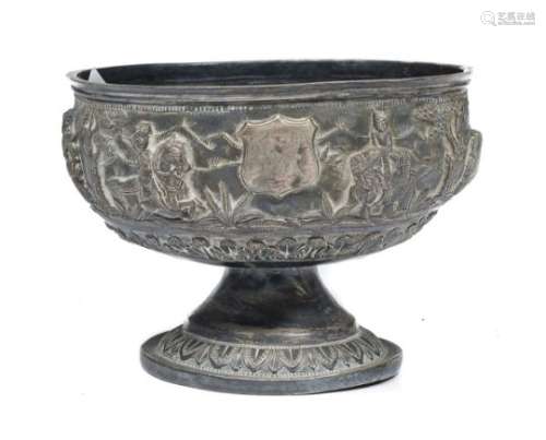 A PROBABLY INDIAN SILVER CUP EARLY 20TH CENTURY.