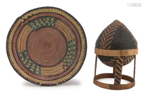 A CENTRAL AFRICAN WICKER DISH AND BOX EARLY 20TH CENTURY.