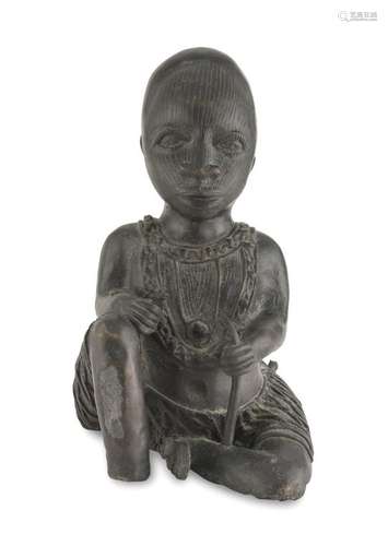 A NIGERIAN SCULPTURE OF A QUEEN MOTHER. YORUBA CULTURE LATE 19TH EARLY 20TH CENTURY.