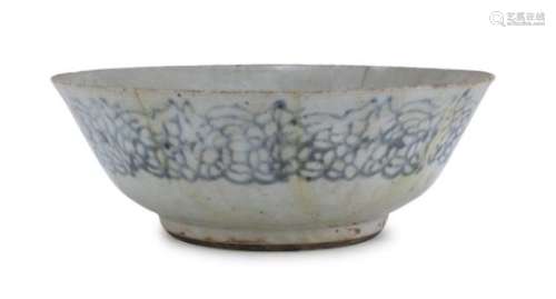 A CHINESE WHITE AND BLUE ENAMELED PORCELAINE BOWL 19TH CENTURY