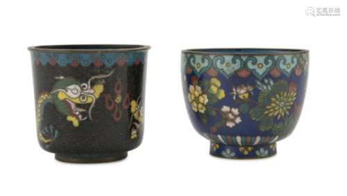 TWO CLOISONNÈ METAL CUPS CHINA AND JAPAN 20TH CENTURY.