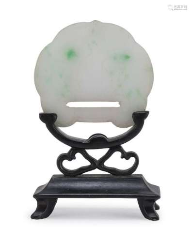 A CHINESE JADE PLAQUE 20TH CENTURY.