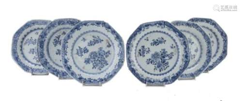 SIX CHINESE WHITE AND BLUE PORCELAIN DISHES 19TH CENTURY