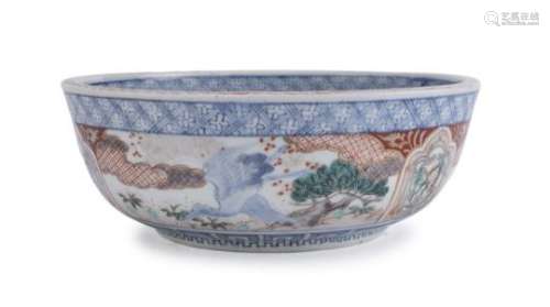 A JAPANESE POLYCHROME ENAMELED PORCELAINE BOWL SECOND HALF 19TH CENTURY.