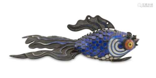 A CHINESE CLOISONNÈ METAL SCULPTURE OF FISH. 20TH CENTURY.