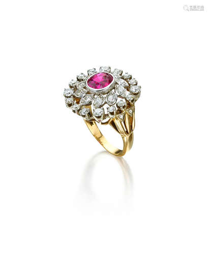 A PINK SAPPHIRE AND DIAMOND RING