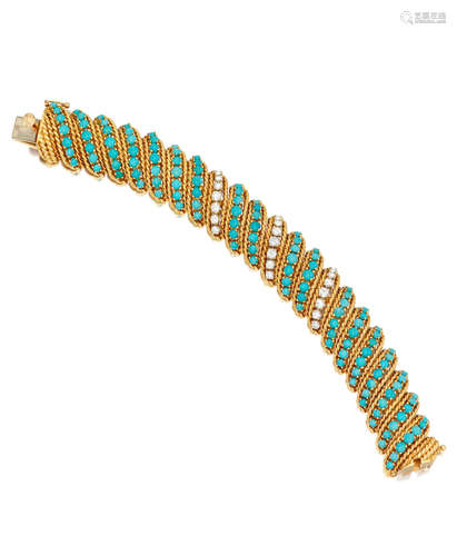 An 18k GOLD, DIAMOND, AND TURQUOISE BRACELET