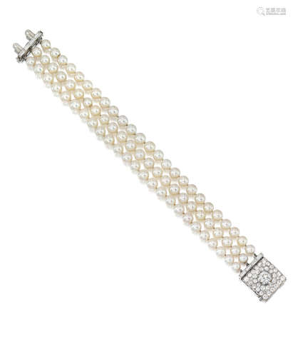 A CULTURED PEARL AND DIAMOND BRACELET, VAN CLEEF & ARPELS