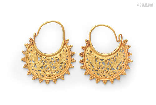 A pair of Byzantine gold openwork earrings  2