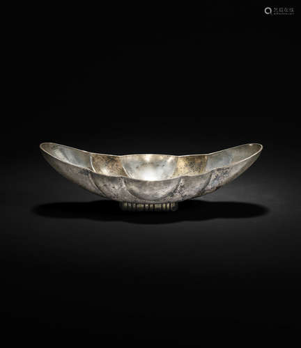 A Sasanian gilt silver lobed elliptical bowl