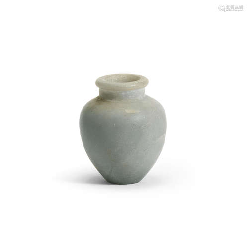 An Egyptian anhydrite kohl pot