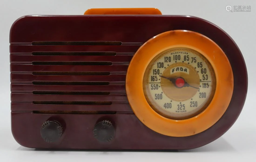 Fada Bakelite Radio.