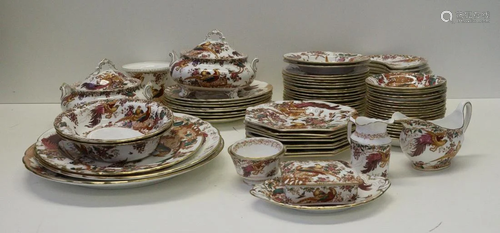 Grouping of Royal Crown Derby Olde Avesbury C…