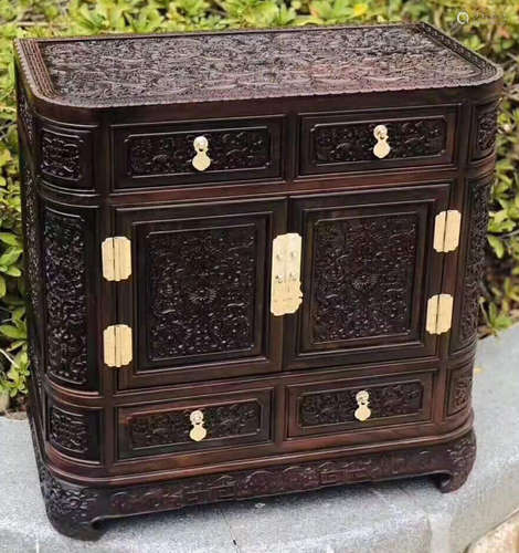 A LAOZ SUANZHI WOOD DRAGON PATTERN CABINET