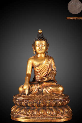 A GILT BRONZE CAST SAKYAMUNI BUDDHA STATUE