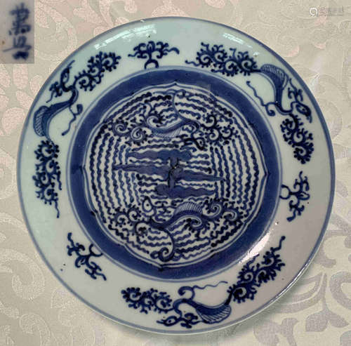 A BLUE&WHITE GLAZE PHOENIX PATTERN PLATE