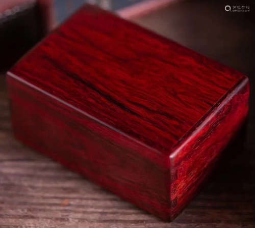 AN INDIAN XIAOYE ZITAN WOOD BOX