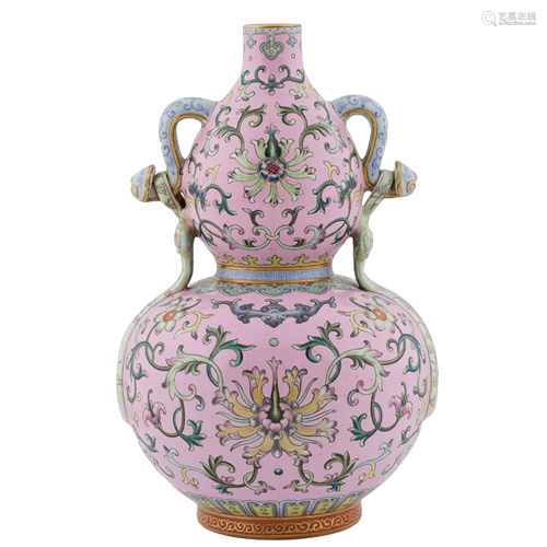 QIANLONG FAMILLE ROSE DOUBLE GOURD VASE