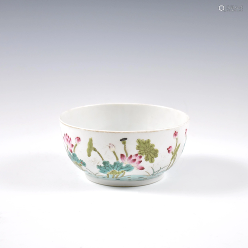 QING DAOGUANG LOTUS POND BOWL