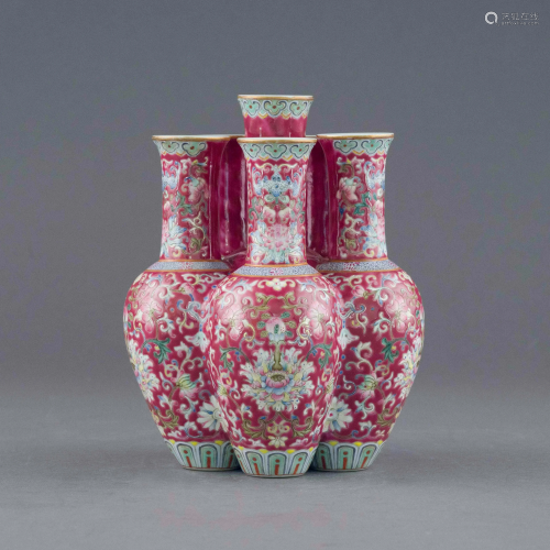 QIANLONG RUBY RED FLORAL CONJOINED VASE