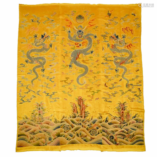 LARGE CHINESE EMBROIDERY SILK DRAGON …