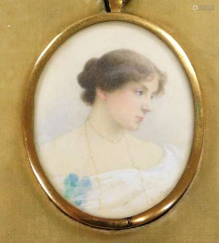 K Way (Edwardian School). Figure of lady, quarter profile, head turned to the left, portrait