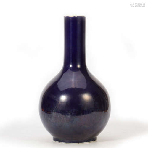 清 茄皮紫釉天球瓶