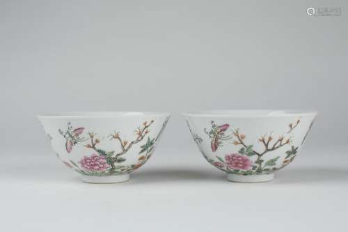 A Famille Rose Porcelain Bowls