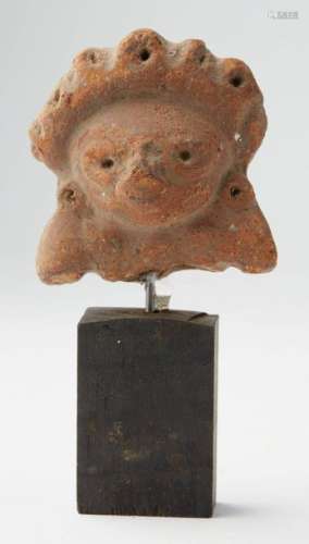 Terracotta head. Pre Columbian art of the first mi…