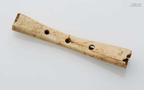 Bone flute, Inca period (16th century). Length : 8…