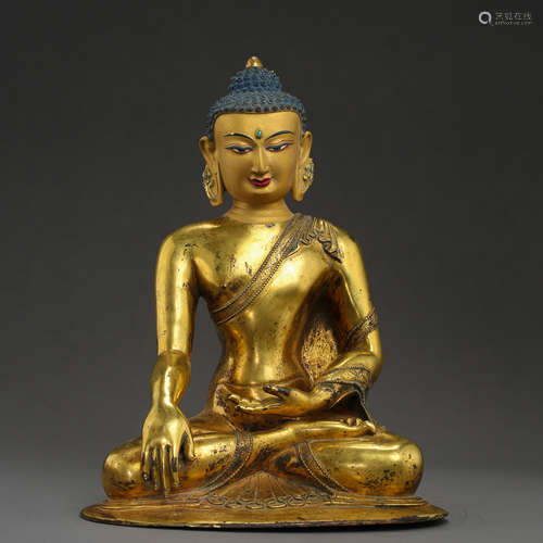 Ancient Tibetan gilt bronze Buddha statue