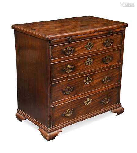 A small George III mahogany chest of drawers,