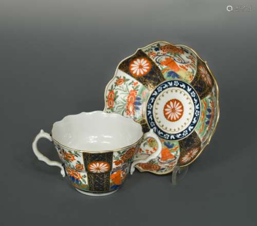 A Worcester two-handled chocolate cup and saucer, circa 1790,
