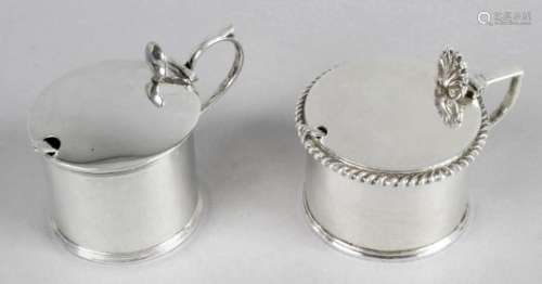 Two silver drum mustard pots,