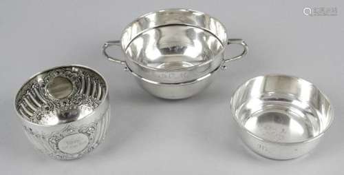 A Victorian silver sugar bowl,