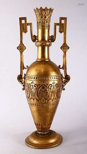 A GOOD 19TH CENTURY SPANISH ISLAMIC BRONZE ALHAMBRA STYLE TWIN HANDLE VASE, 52.cm high x 20cm.