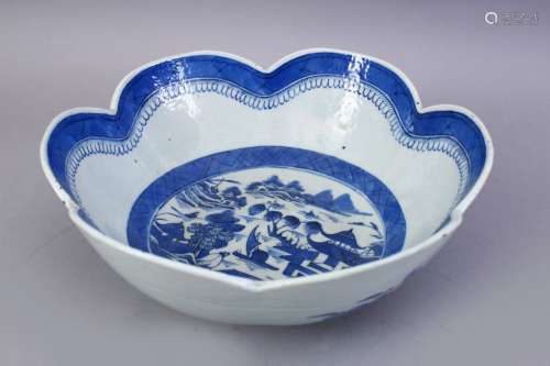 AN 18TH CENTURY CHINESE BLUE AND WHITE PORCELAIN LOBED EDGE BOWL, the bowl decorated with landscapes